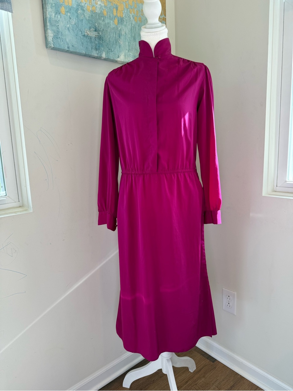 Ms Chaus High-Neck Long-Sleeve Midi Mobwife Dress in Magenta Size 7/8